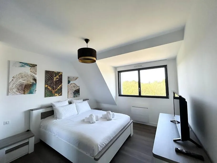 Belle Maison Renovee A La Plage Fouesnant 0*,  France